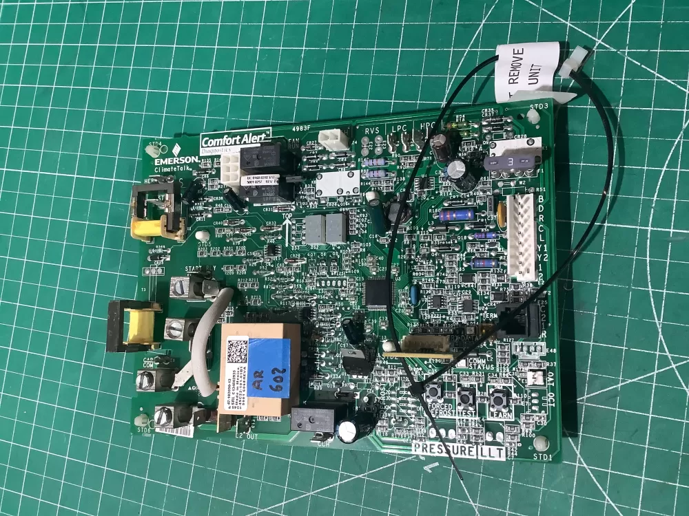 Emerson Furnace Control Board 47-102090-12 AZ193077 | AR602