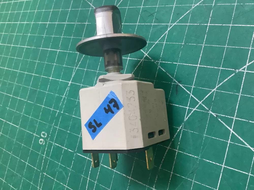 Maytag WP3404233 Dryer Crosley Inglis Start Switch AZ221398 | SLA47