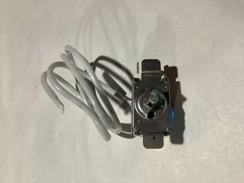 Westinghouse PS8769007 Thermostat Cold Control AZ131181 | Sl237
