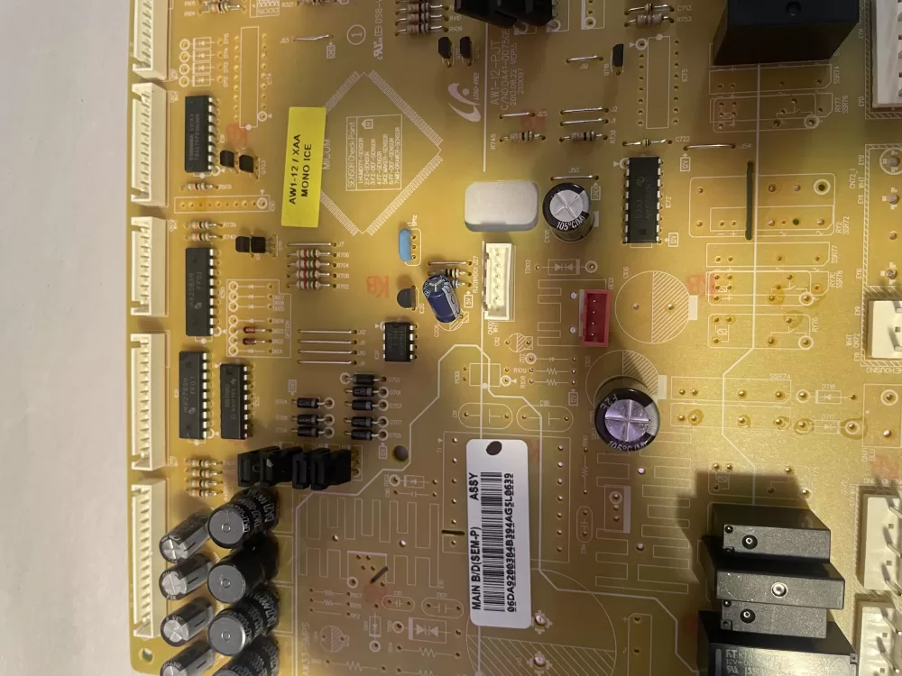 Samsung AP5620310 DA92 00384B Refrigerator Control Board AZ197716 | KM2733