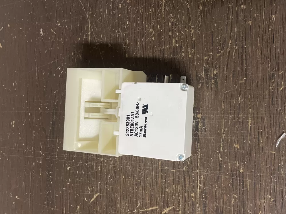 Frigidaire 242303001  AP5788340  242283901  3016452  PS8746718  S25A014A01  NTBE001ZA1 Refrigerator Damper Motor Control