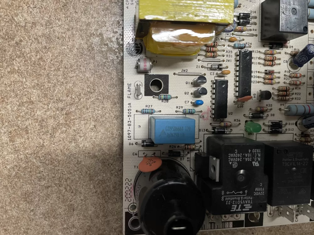 Lennox 1097-83-5051A Furnace Control Board Oem AZ17621 | KM1291