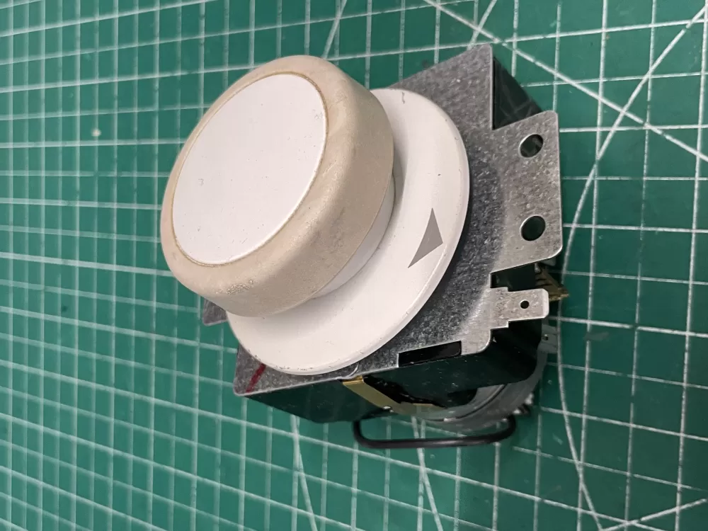 Whirlpool 3976569A 3976569 WP3976569 AP6009020 3393934 548368 PS11742162 Dryer Timer