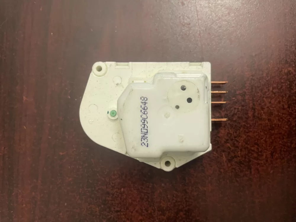 Whirlpool Kenmore W10822278 Refrigerator Defrost Timer AZ93200 | KM1373