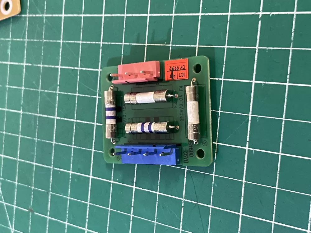 Samsung DA92-00945F Refrigerator Control Board Fuse