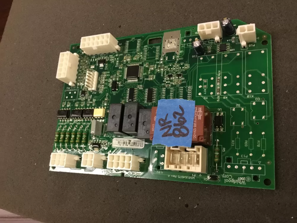 Maytag KitchenAid Jenn-Air Refrigerator Control Board AZ81192 | NR862