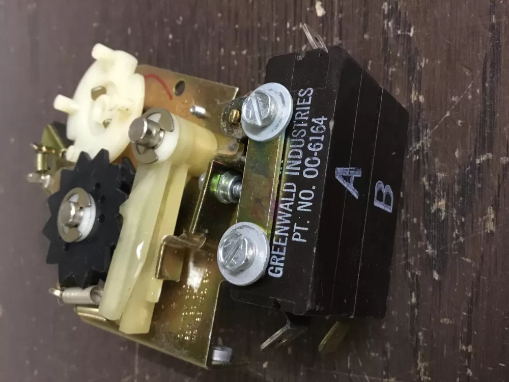 Speed Queen TJ50-1212-60 61309 Dryer Timer Switch AZ14802 | NR557