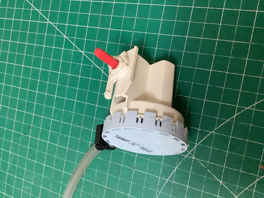 Kenmore AP6018167 Washer Water Level Pressure Switch AZ224298 | SL85