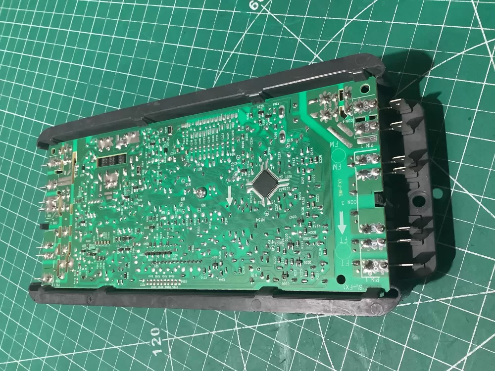 Whirlpool 100-01663-161  W10348616  W10734614  W10834015  W10887899  W11032181  WPW10348616  W11122557  100-01663-751  Range Control Board
