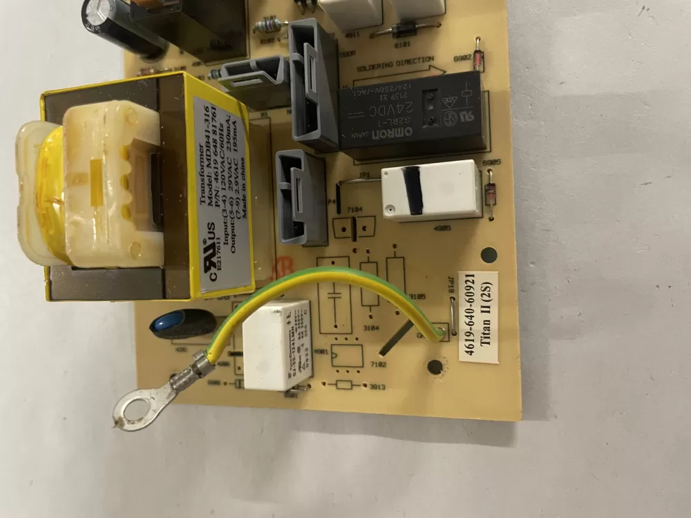 Whirlpool 4619-640-60921 Microwave Oven Control Board AZ121602 | KM1892