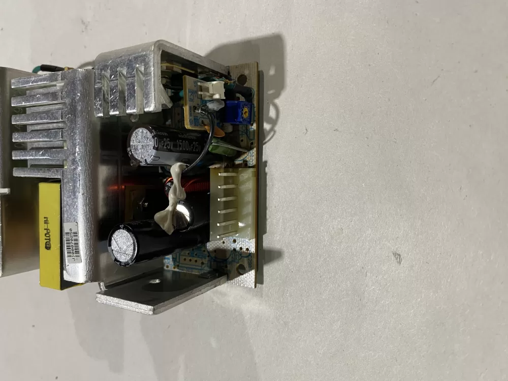 Astec LPS63 Switching Power Supply D4230043916 AZ152703 | BK1763