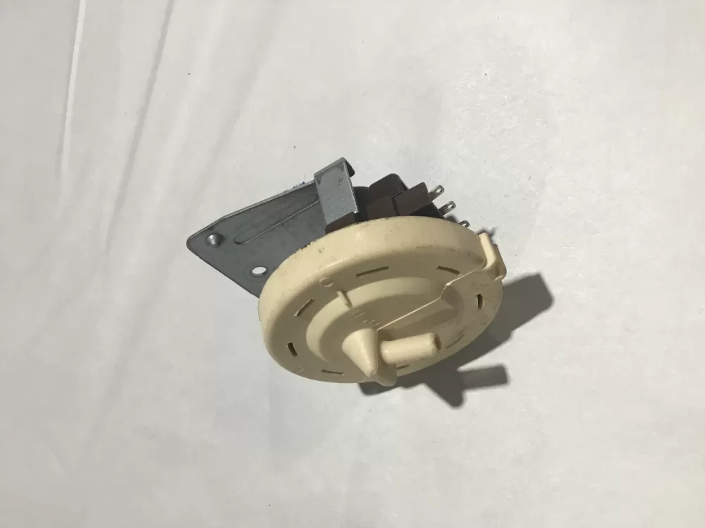 LG 6601ER1006F Washer Water Level Pressure Switch AZ99429 | Sl98