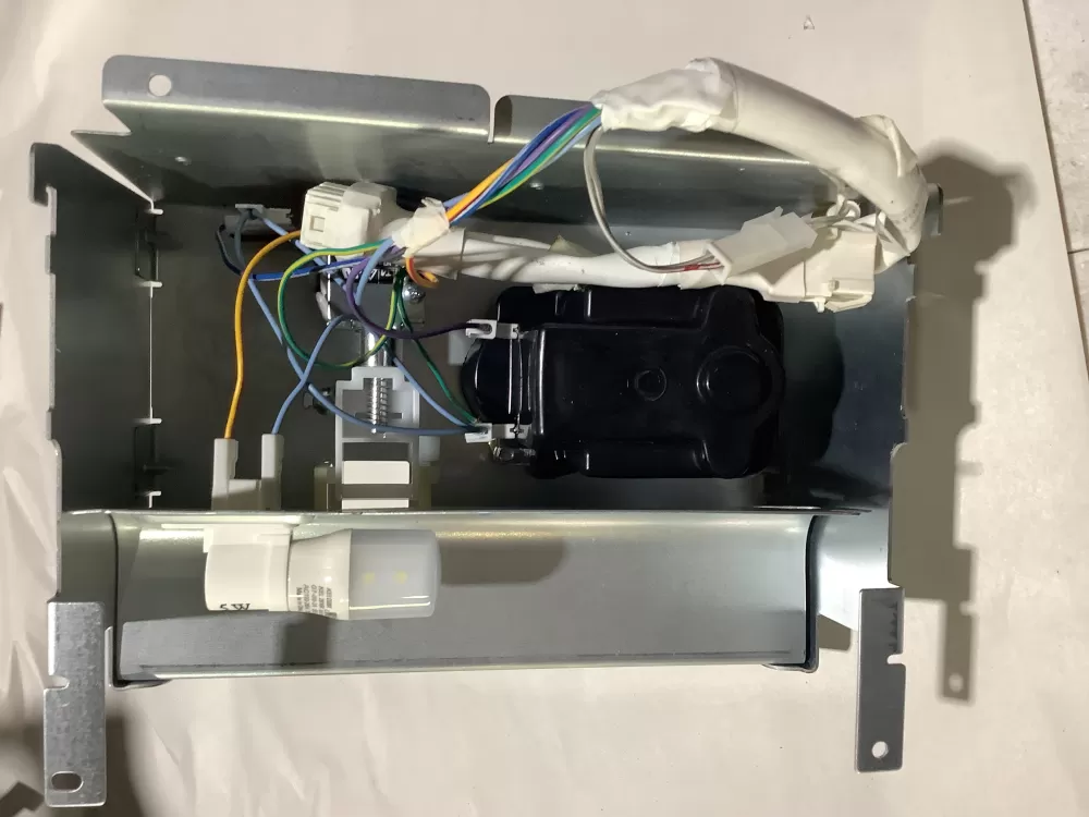 Frigidaire Frss2323ab7 Refrigerator Auger Motor With Cover AZ125068 | Sl203