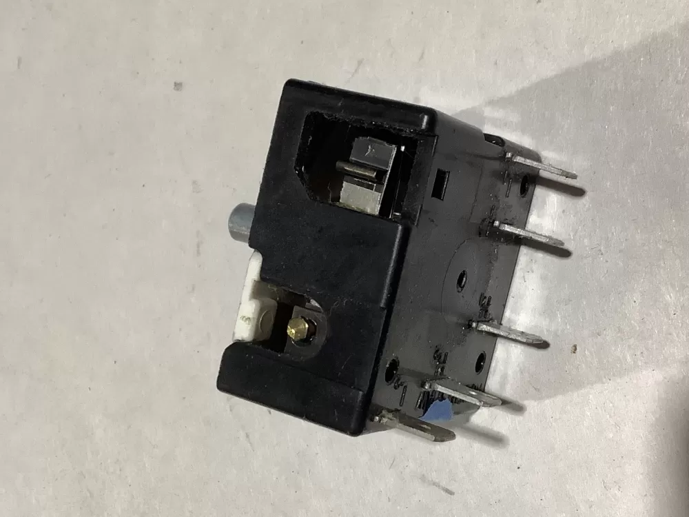 Frigidaire  Kenmore AP3890378 1155394 316021500 5304506424 316436000 PS1145039 Range Control Board Switch