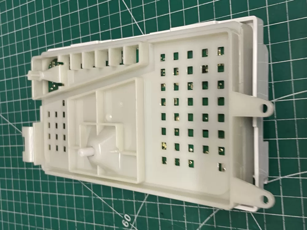 Whirlpool W10779753 control board AZ203303 | WM2249