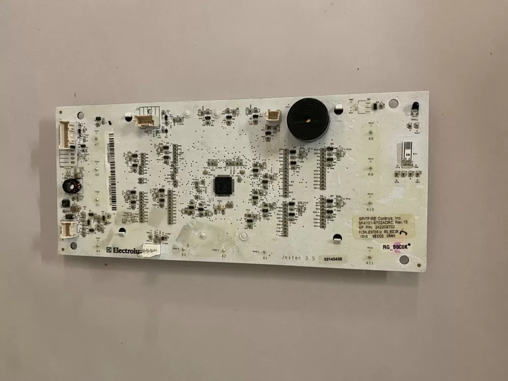 Frigidaire 242209702 Refrigerator Control Board AZ124881 | BK2268