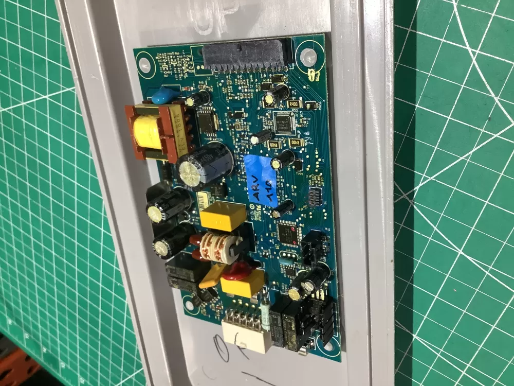 Frigidaire Electrolux AP4926683 Refrigerator Control Board AZ178919 | ARV110