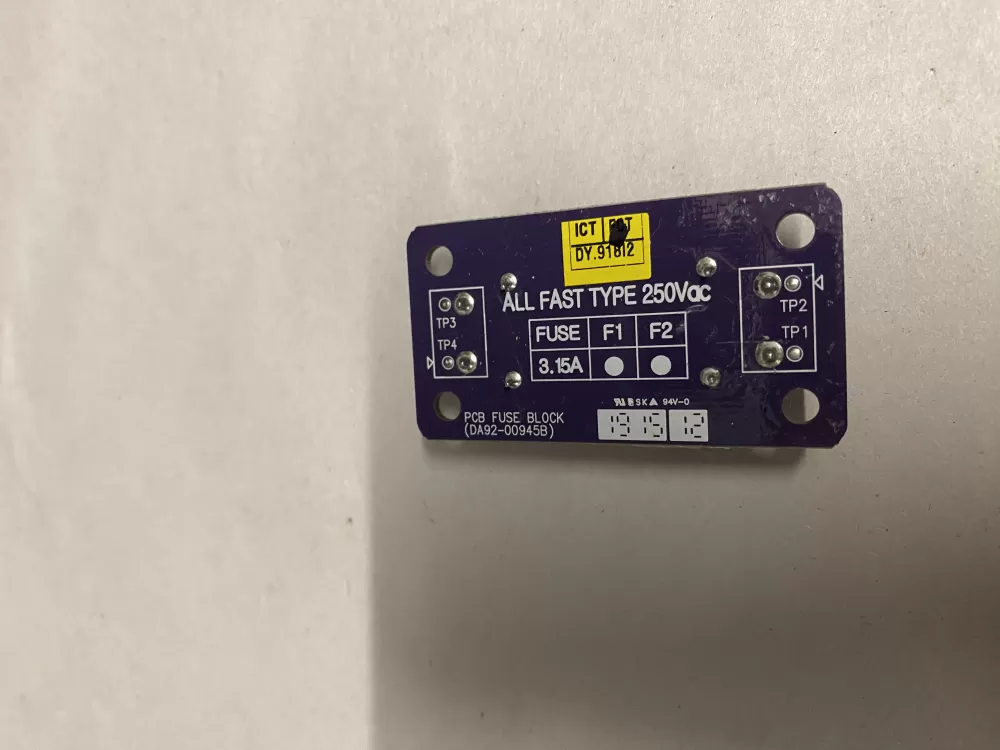 Samsung DA92-00945B Refrigerator Control Board Fuse Block AZ205353 | BK632
