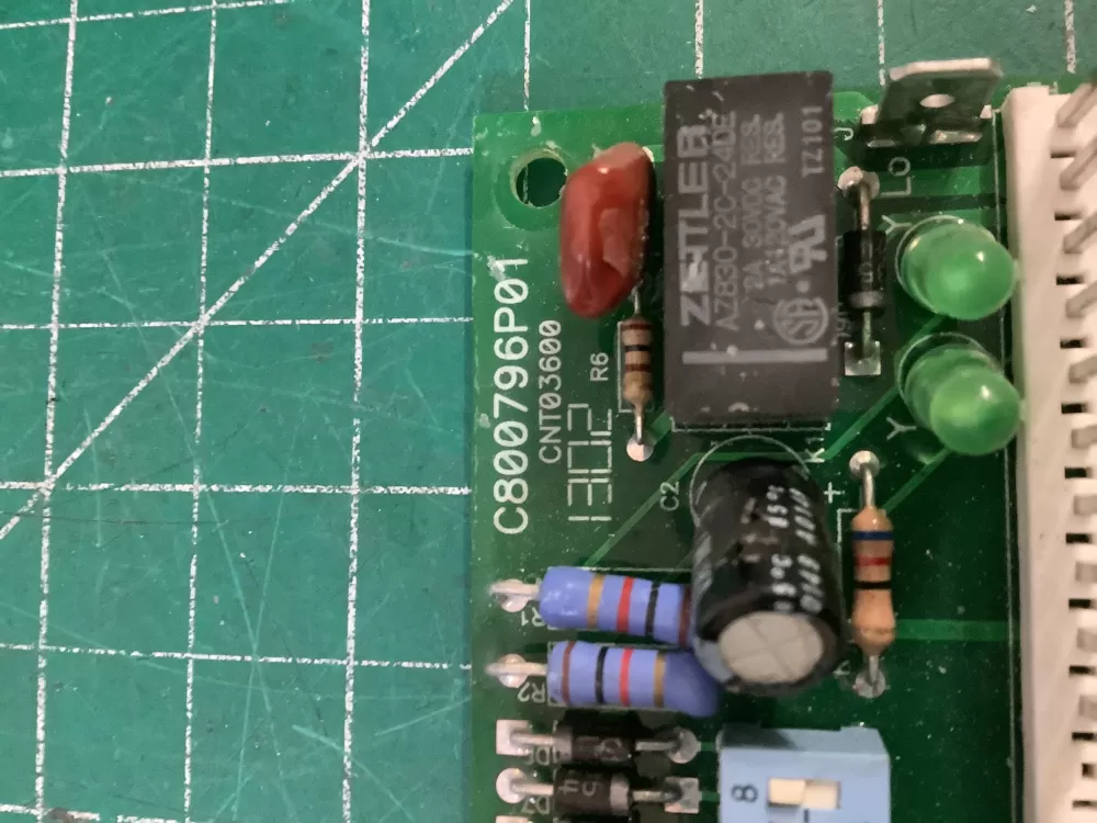 Trane Cnt03600 Furnace Control Board American Standard AZ194724 | NR596