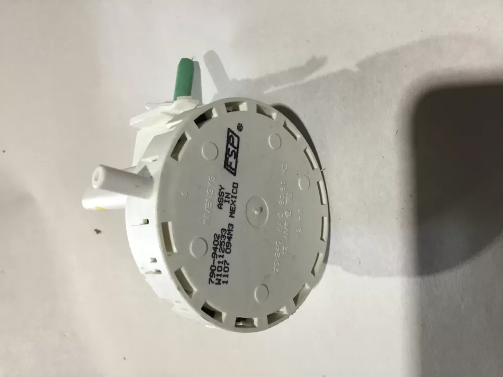 Whirlpool W10112533 Water Level Pressure Switch AZ102243 | Sl110