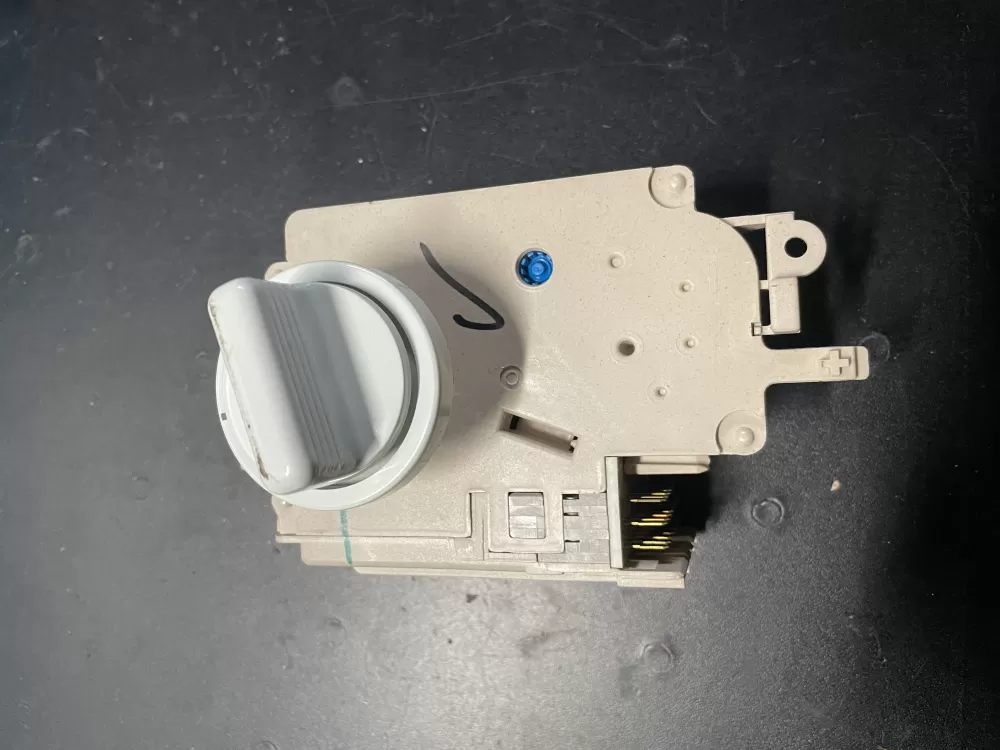 Frigidaire  GE  Kenmore 131758600B Washer Timer