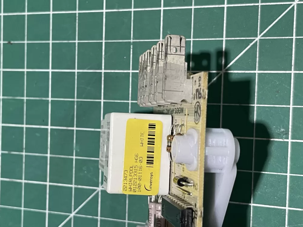 Whirlpool Kenmore 6105013 Refrigerator Control Board AZ132695 | KM1363