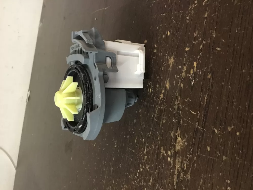 Whirlpool 661662 Dishwasher Water Drain Pump AZ 93252 | Sl86