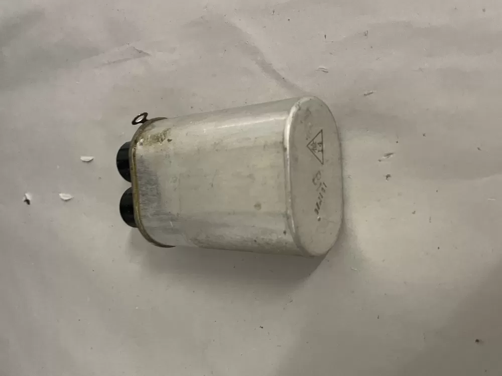 Samsung V000480 En61270 1 Microwave Capacitor AZ217843 | Wm1587