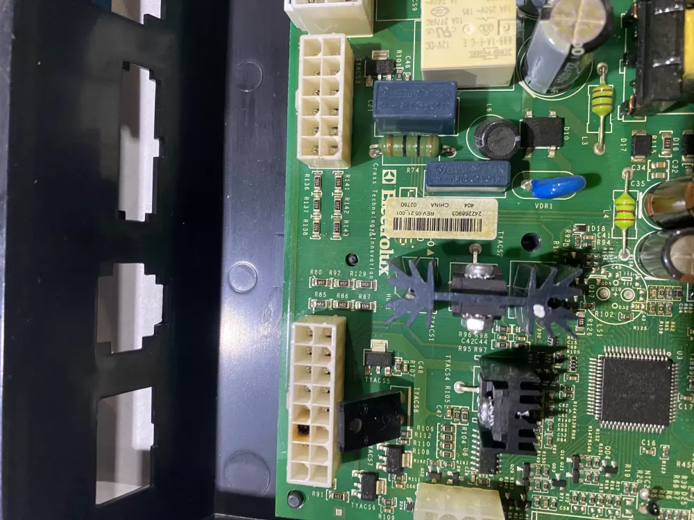 Frigidaire Kenmore 242268903 Refrigerator Control Board AZ155957 | BKV796