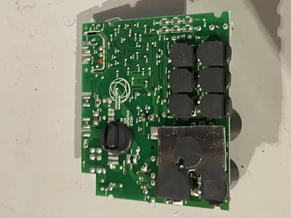 Frigidaire 219326243 0193525157 Refrigerator Control Board AZ33189 | Wm305