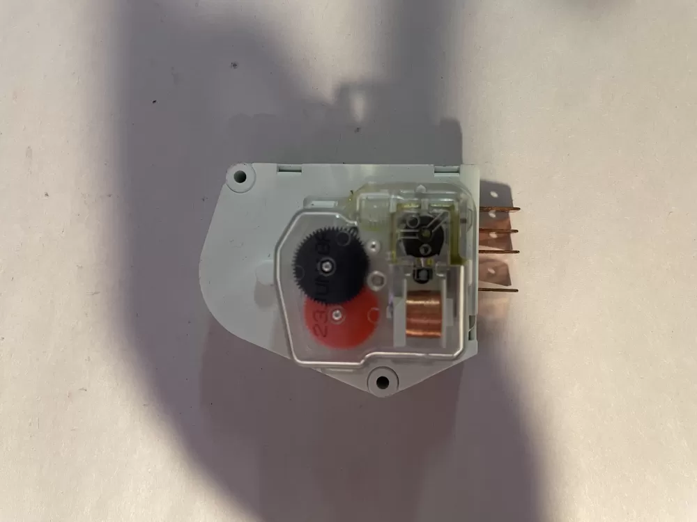 Frigidaire  Whirlpool DBZC-1430-1D5 Refrigerator Defrost Timer