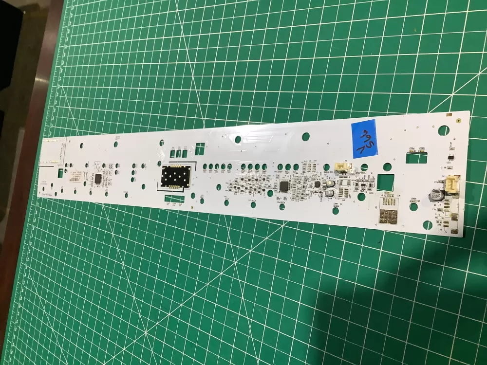 Whirlpool W10689465 Washer Control Board Interface AZ141636 | NRV566