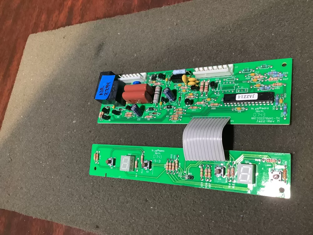 Whirlpool Maytag W10503278 Refrigerator Control Board AZ127102 | NR2294