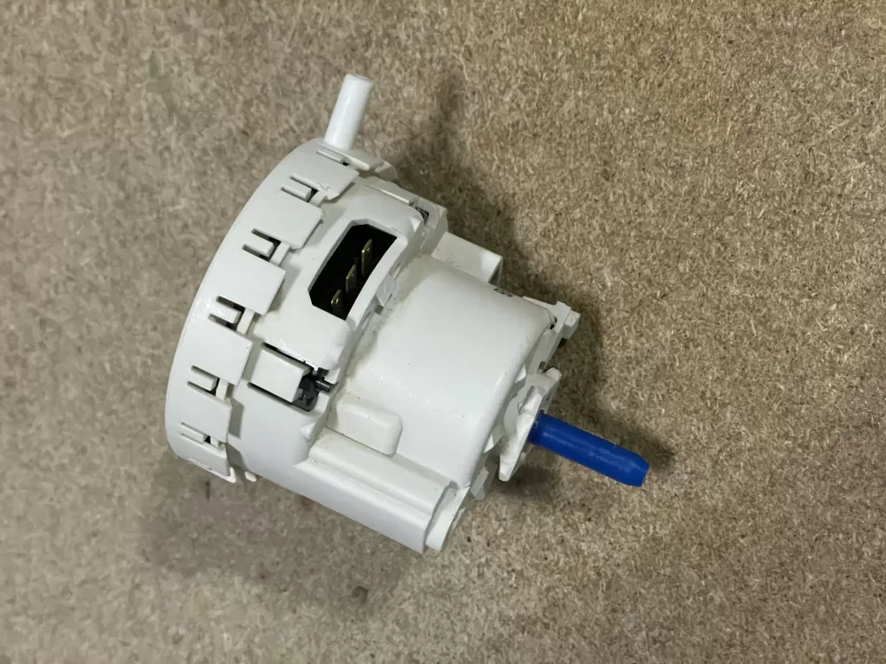 Whirlpool W10339326VP Washer Water Level Pressure Switch AZ25872 | KM82