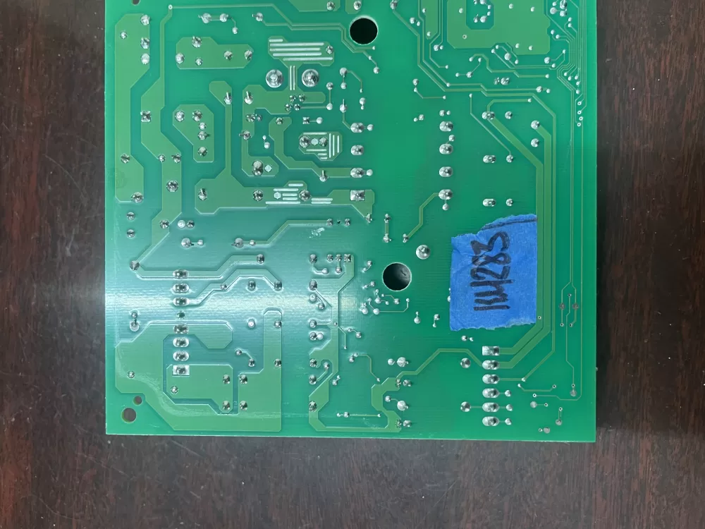 Whirlpool Maytag W10312695B Refrigerator Control Board AZ29131 | KM283