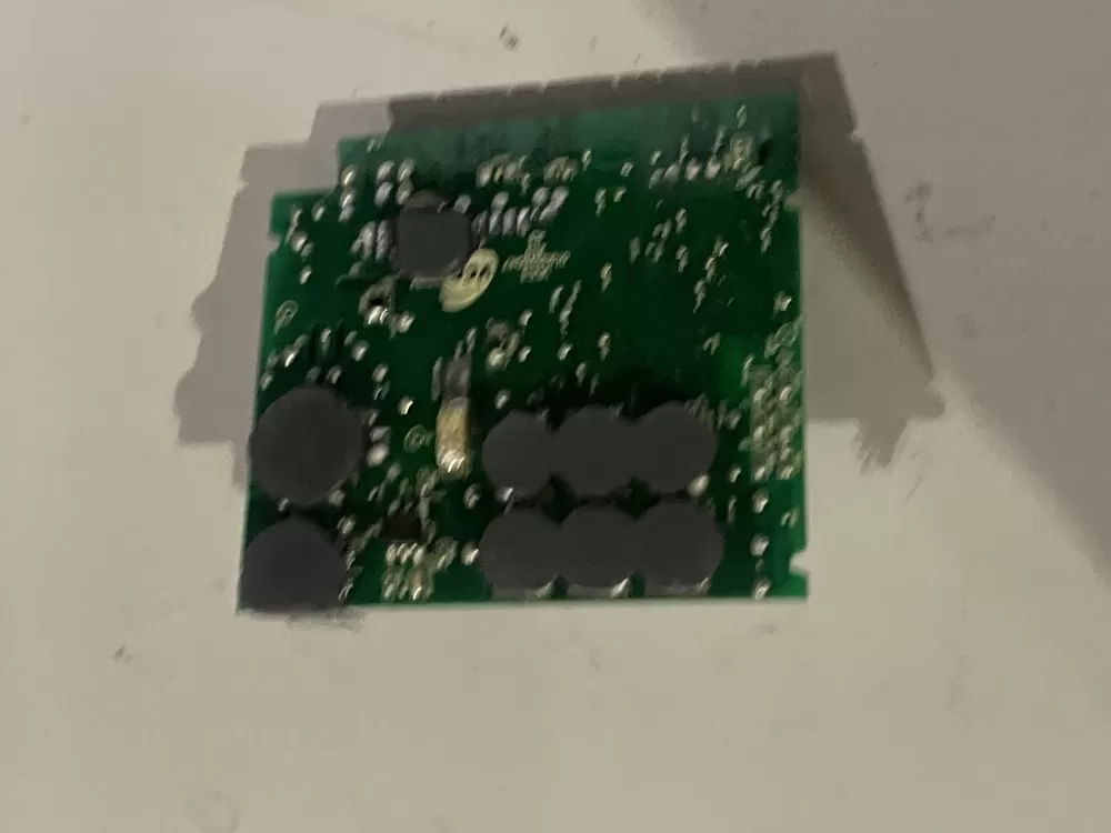 GE Refrigerator 219323010 Main Control Board AZ33473 | Wm342