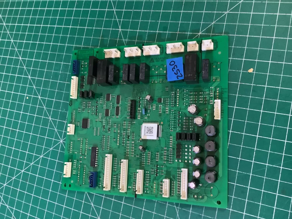 Samsung DA94 04399E Refrigerator Control Board AZ189495 | NR2530
