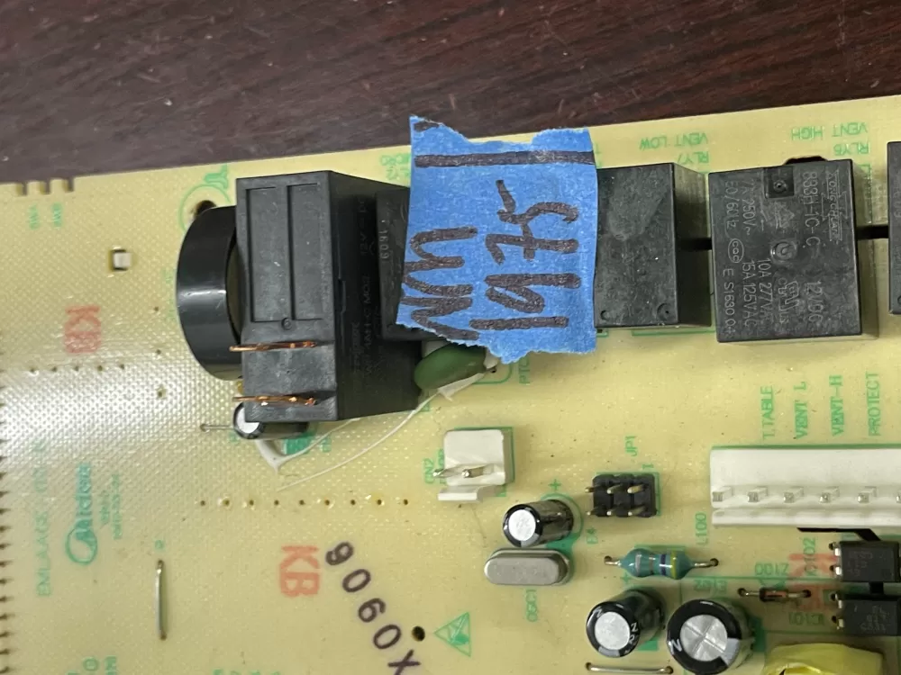 GE MD12001LB EMLAAGE-04- 17170000008243 Microwave Control Board AZ87655 | Wm1975
