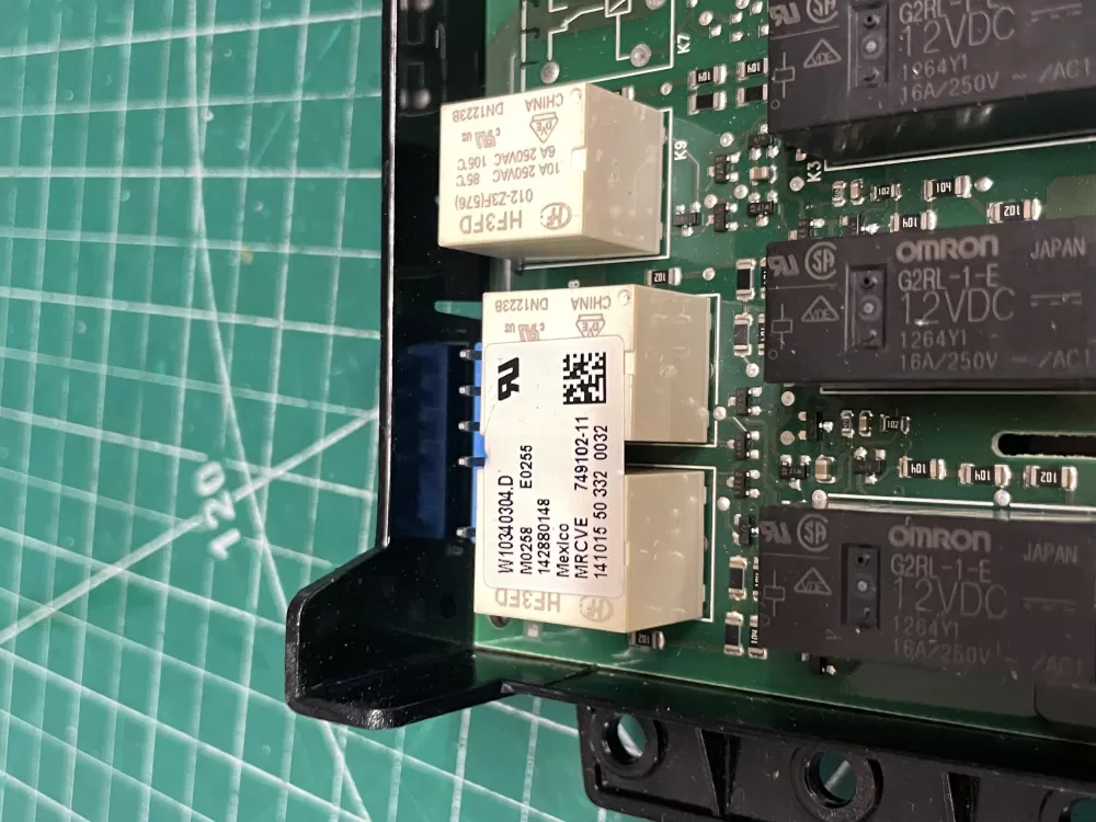 Whirlpool W10340304 Range Control Board AZ210971 | Wmv934