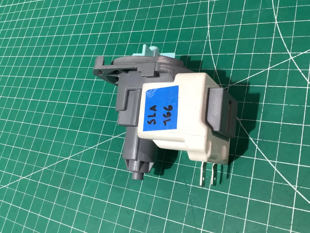 Samsung B20-3A01 01042019 Drain Pump Assembly AZ188522 | SL166