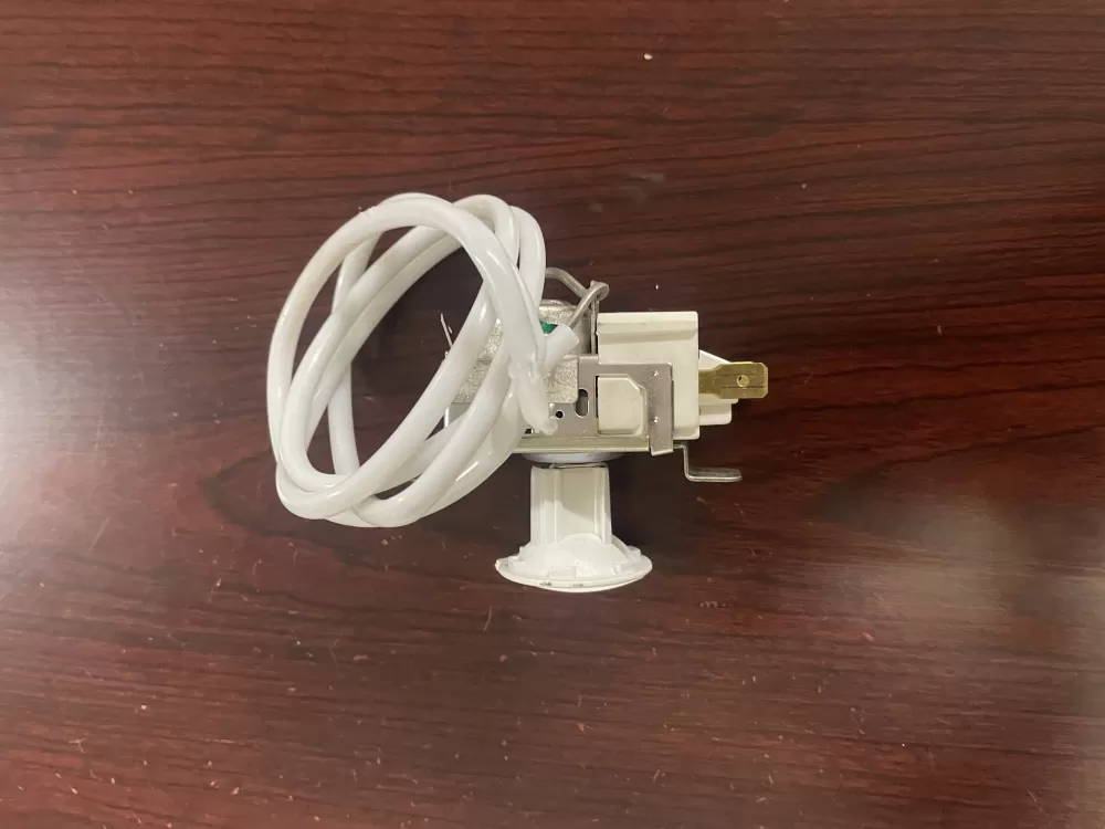 Whirlpool Maytag 450226-16 Refrigerator Thermostat AZ73922 | KM1395
