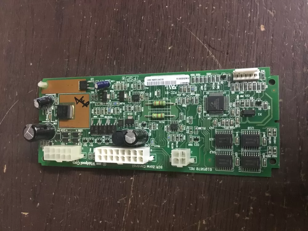 KitchenAid  Jenn-Air 2303091 WP2303091 PS11740228 Refrigerator Control Board