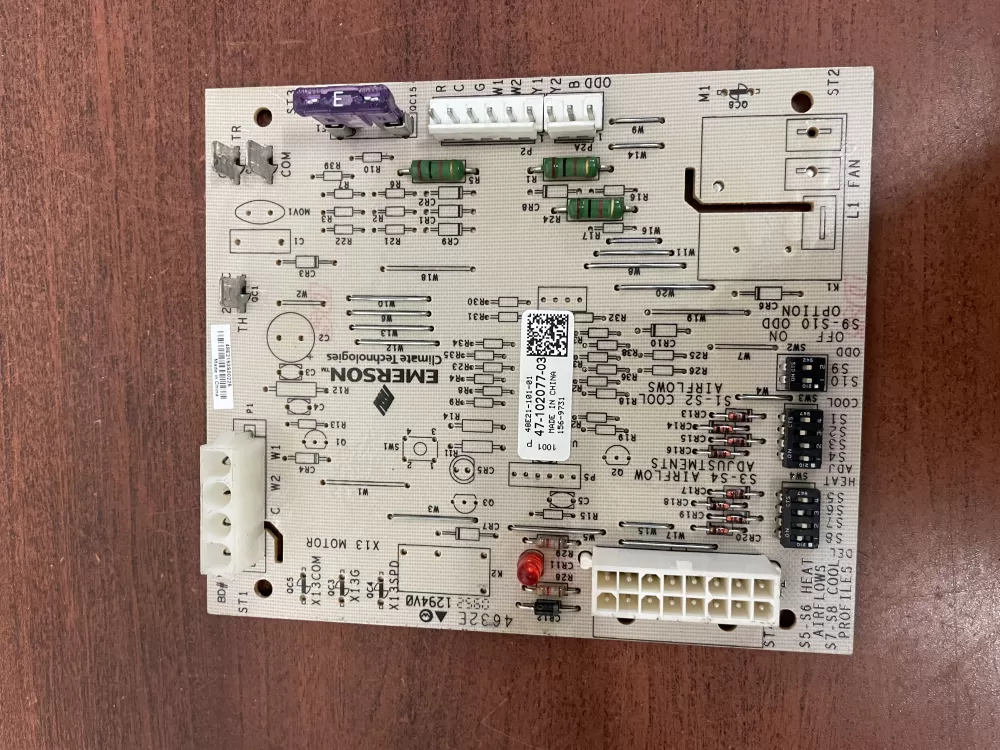 Rheem Emerson 47 102077 03 48e21 101 01  Control Board AZ55682 | KM1969