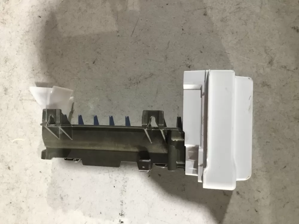 Whirlpool W10884722 Refrigerator Ice Maker Assembly AZ73065 | Sl110