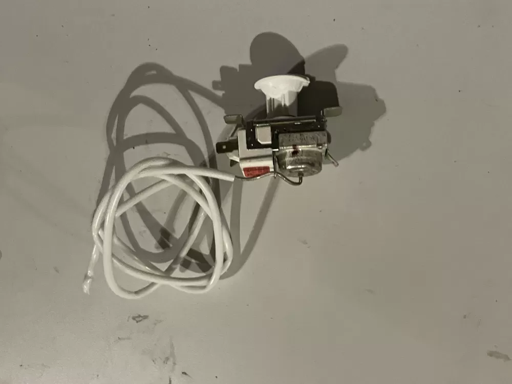 Whirlpool 08 Refrigerator Control Board Refrigerator Thermostat AZ31168 | Wm232
