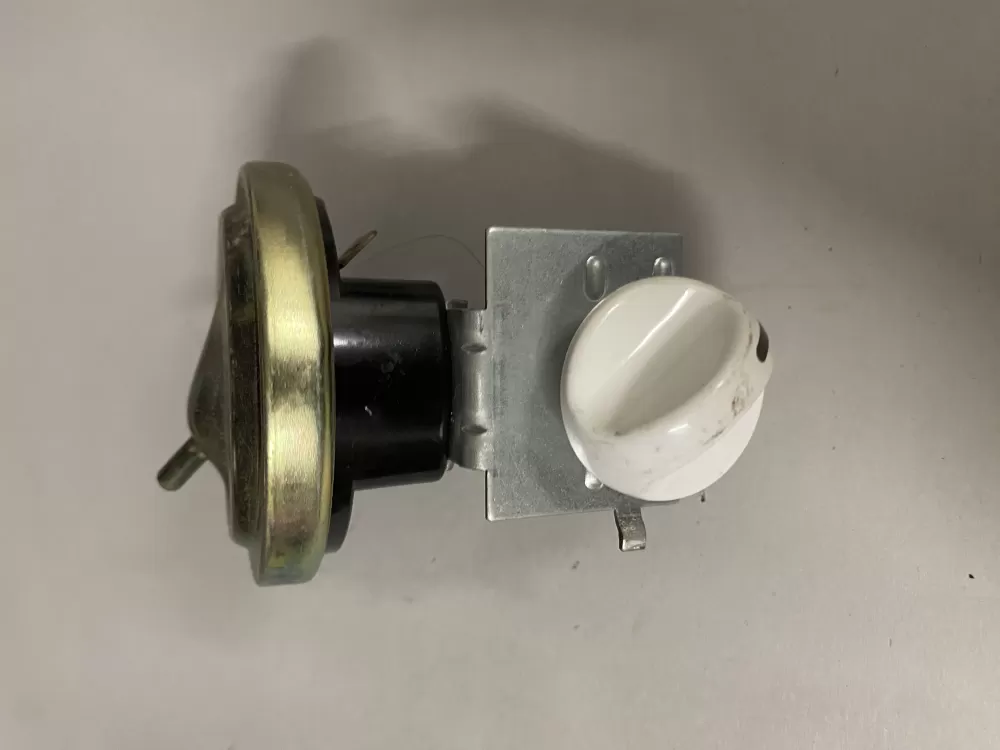 Frigidaire 134422700 Washer Water Level Pressure Switch AZ226277 | BK2087