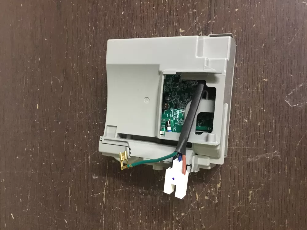 Bosch 00654622 519306008 Refrigerator Inverter Control Board AZ14757 | NR557