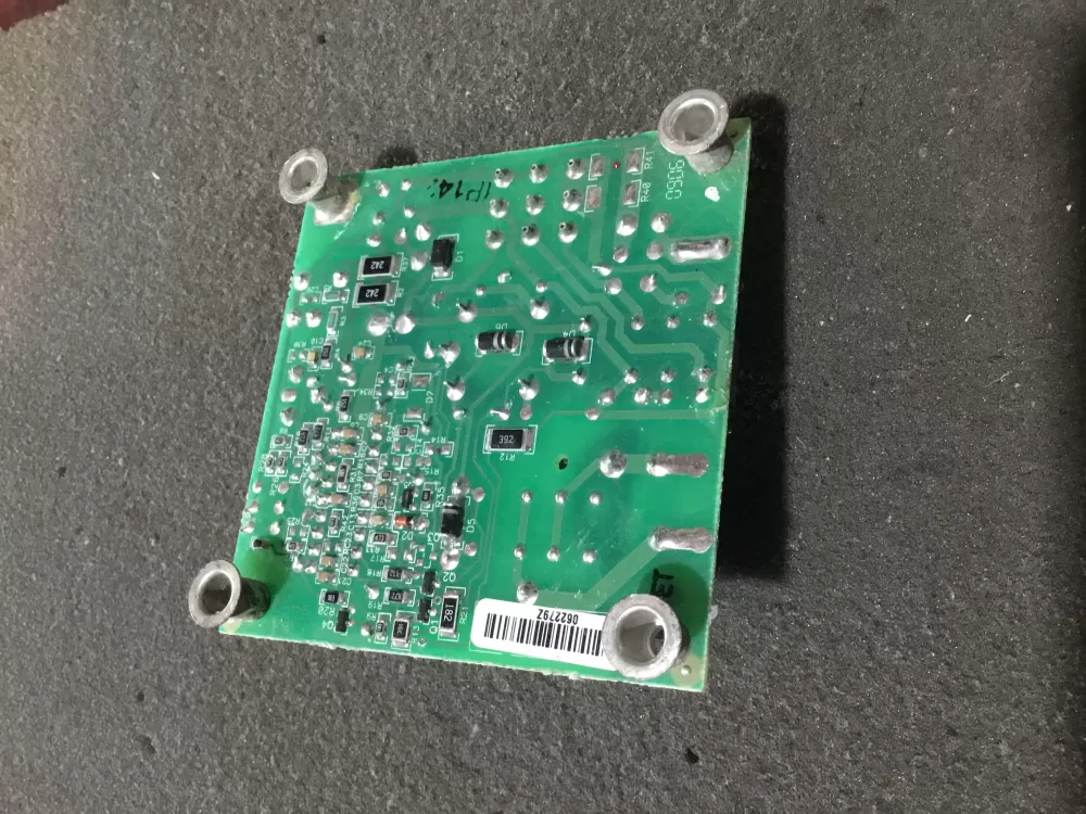 Carrier Bryant CESO130003 01  Control Board AZ109769 | NR491