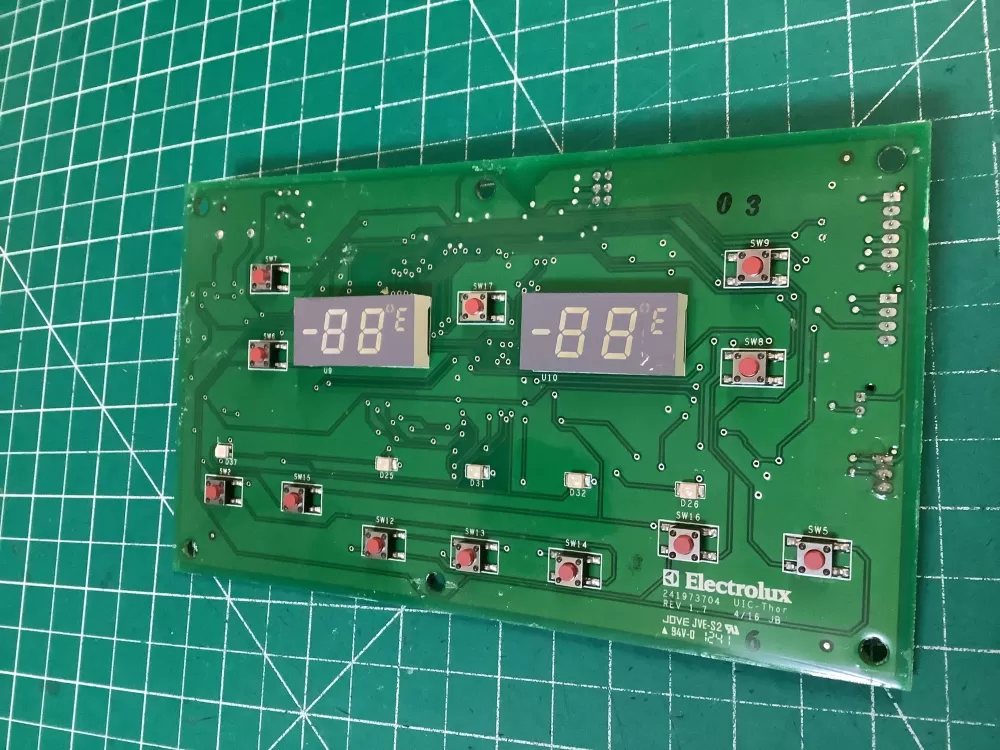 Whirlpool Frigidaire 241973704 Refrigerator Control Board AZ221188 | NR84