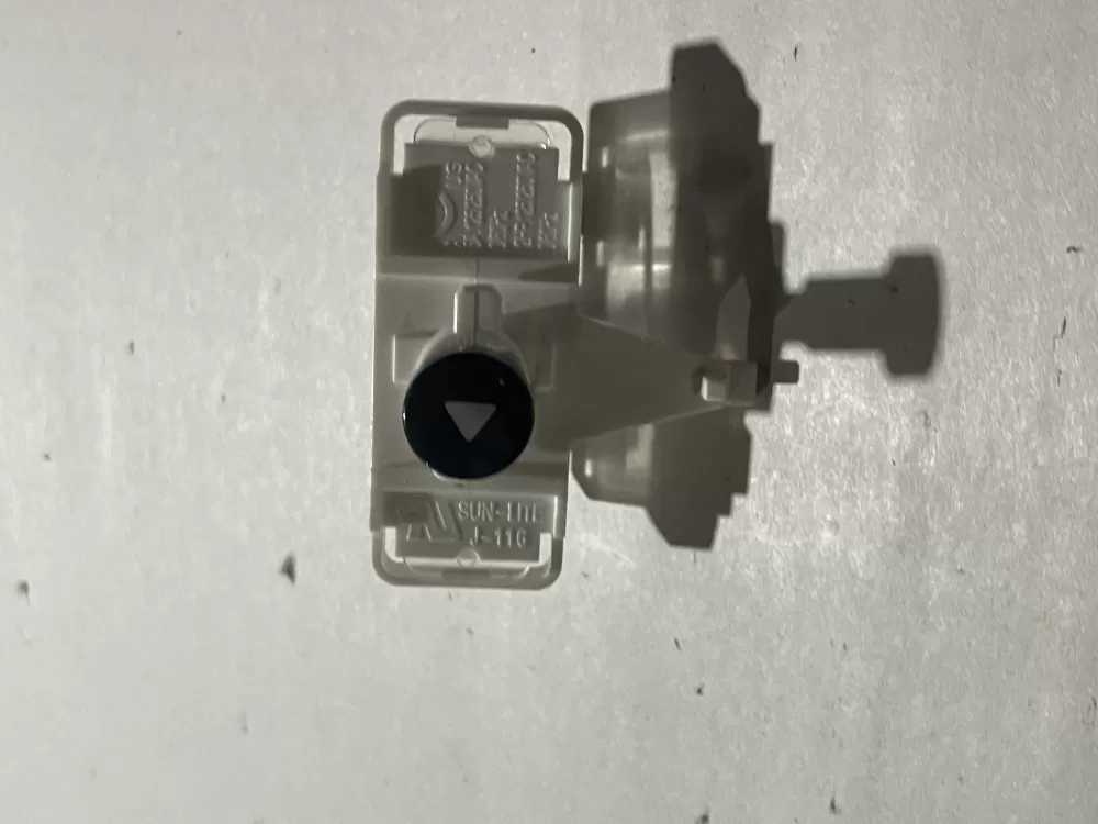 GE 248C1146P001 WE4M416 AP4980900 WE4M367 Dryer Start Switch AZ191081 | Wm703